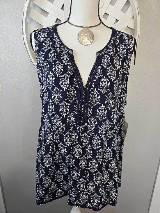 Two by Vince Camuto Tops - Two By Vince Camuto Navy & White Sleeveless Printed Tunic Top- NWT Ret $79